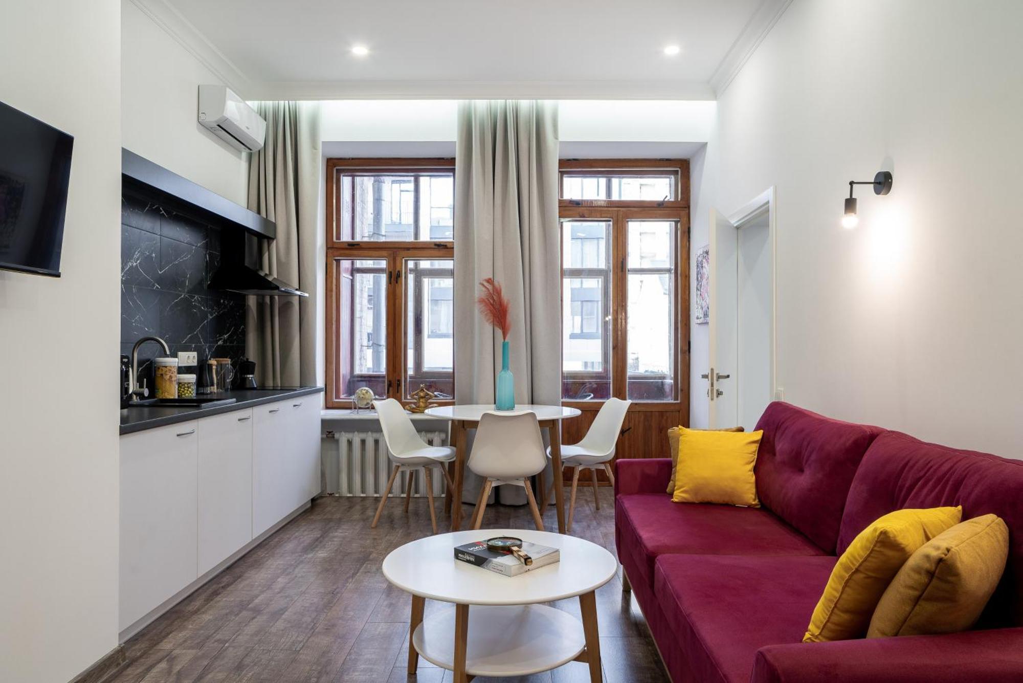 Yaroslav Val Lux Apartments 키예프 외부 사진